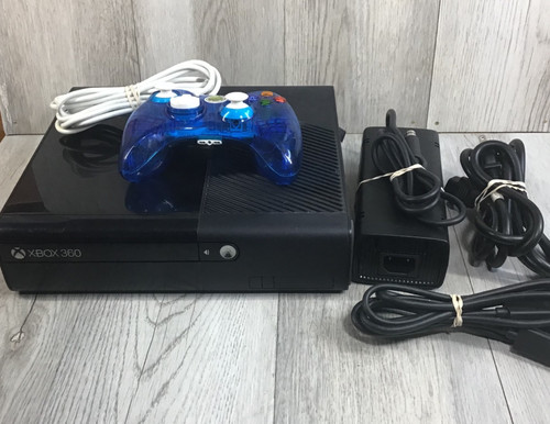 Xbox 360 4gb console - xbox,
