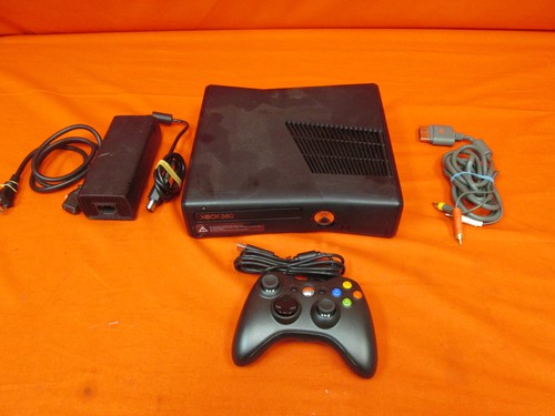 Xbox 360 slim 4gb - xbox,