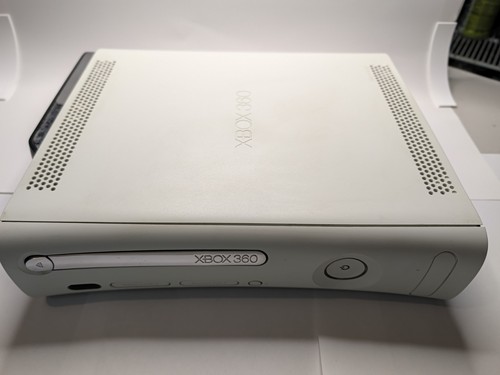 Xbox 360 white console - console, bundle